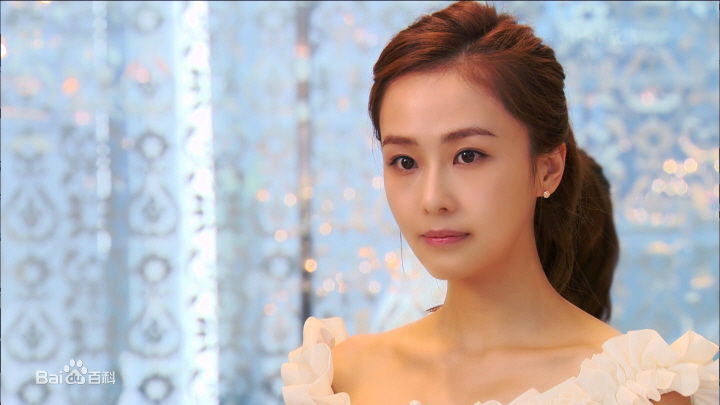 洪洙贤(Hong Soo Hyun、ホンスヒョン)影视风采生活照