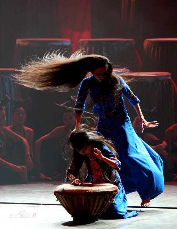 杨丽萍(Yang li Ping)舞蹈素颜照相册