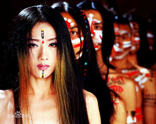 杨丽萍(Yang li Ping)云南映象前后照片