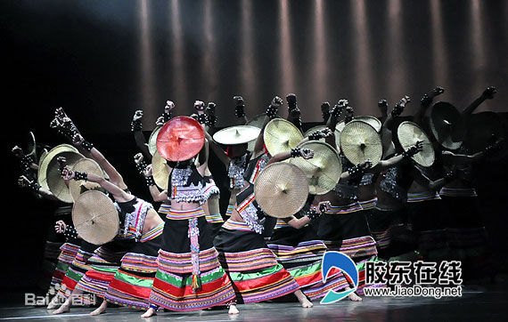 杨丽萍(Yang li Ping)云南映象前后照片