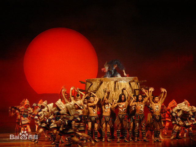 杨丽萍(Yang li Ping)云南映象前后照片