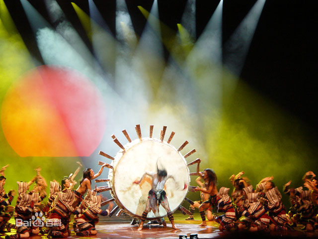 杨丽萍(Yang li Ping)云南映象前后照片