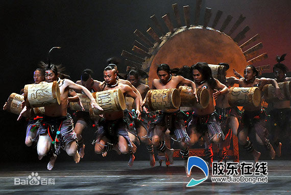 杨丽萍(Yang li Ping)云南映象前后照片