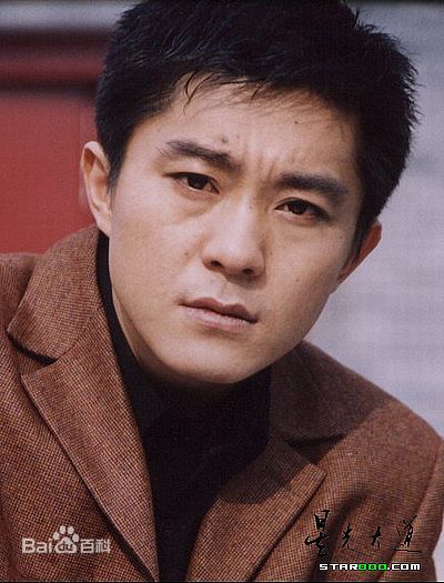 高一玮个人生活照