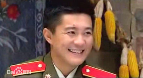 高一玮个人生活照