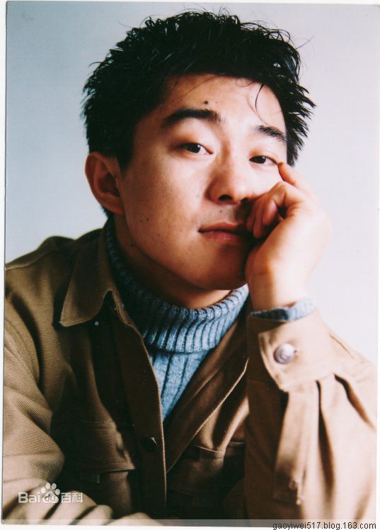 高一玮个人生活照