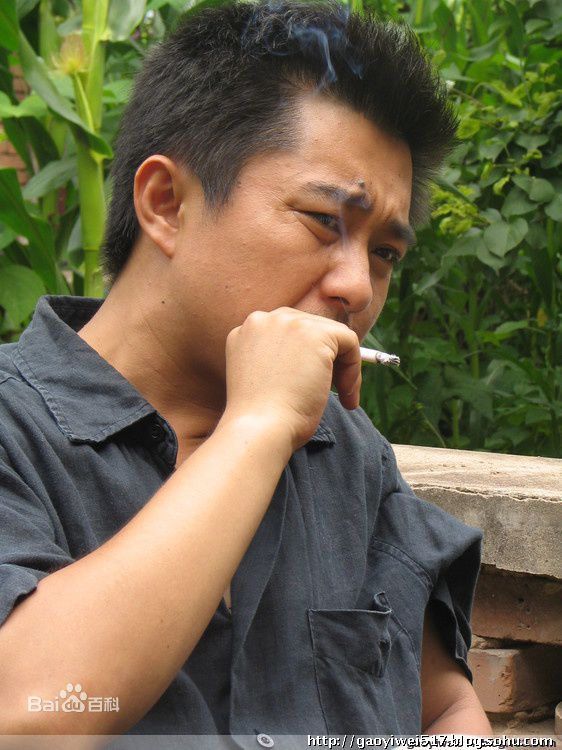 高一玮电影拍摄现场照