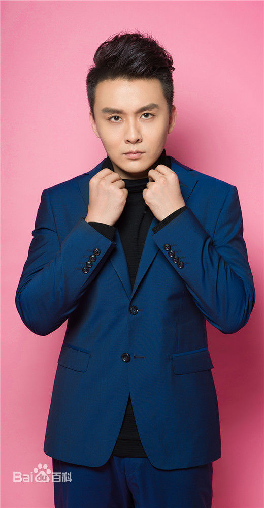 《姜晓冲》封面图片