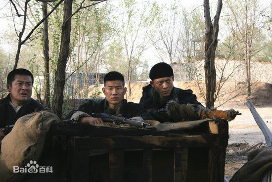 杨奇鸣(Yang Qi Ming)《炮火》最新剧照