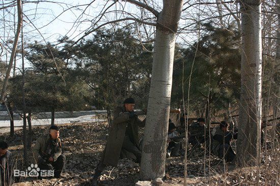 杨奇鸣(Yang Qi Ming)《炮火》最新剧照