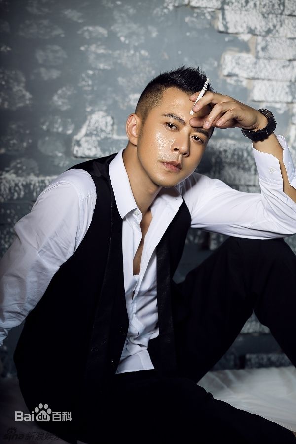 杨奇鸣(Yang Qi Ming)相册生活照相册