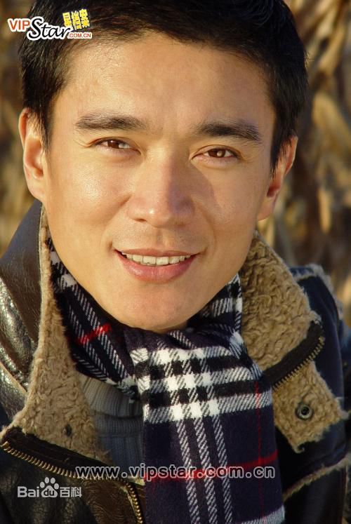 《张明健》生活照