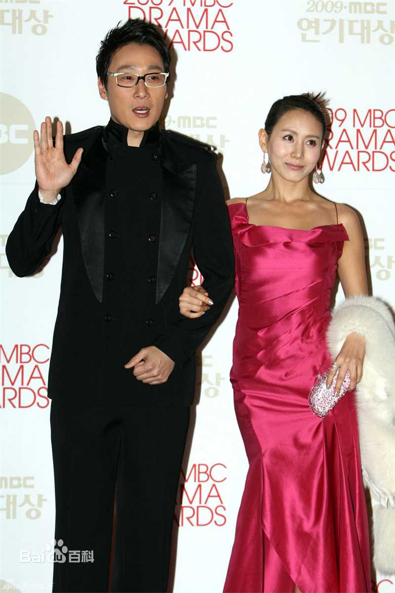 最全朴艺珍(Park Ye Jin)精彩图册