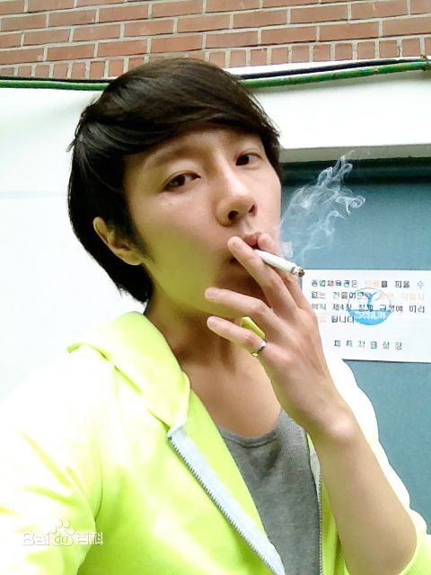 最优质葛家君(Charley)素颜照