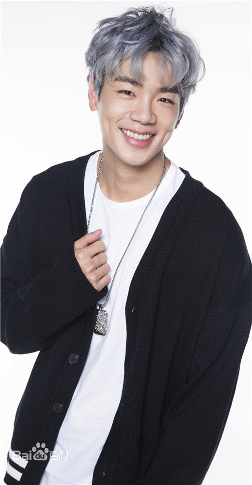 《禾浩辰》封面图片