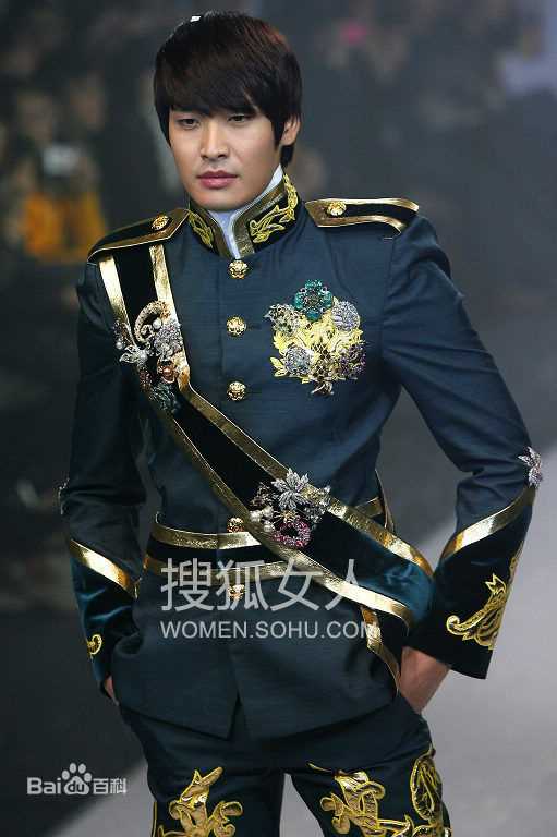 郑糠云()最新个性图册图集