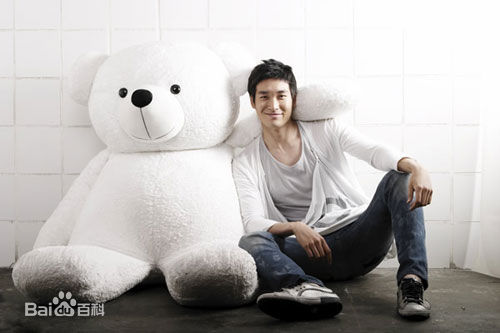 郑糠云()的照片壁纸壁纸