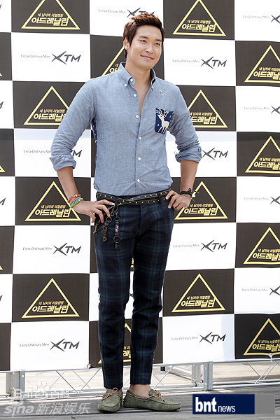 最新郑糠云()精彩图册