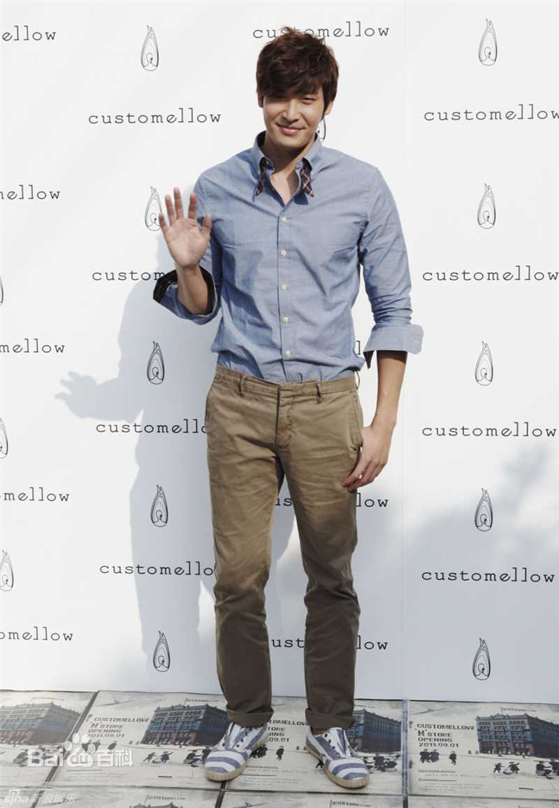 最新郑糠云()精彩图册