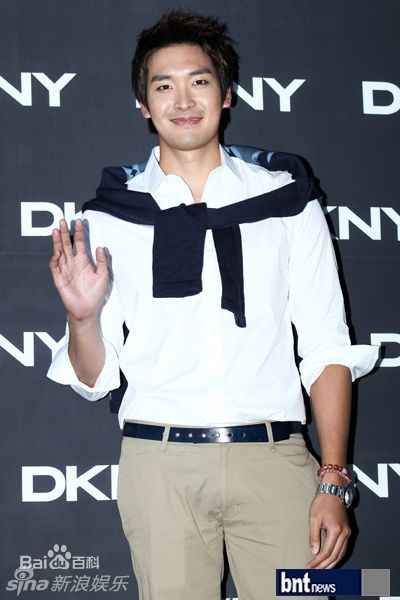 最新郑糠云()精彩图册