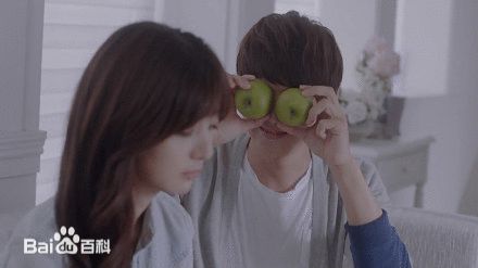 柳演锡(/Yoo Yeon-seok)最新杂志图壁纸