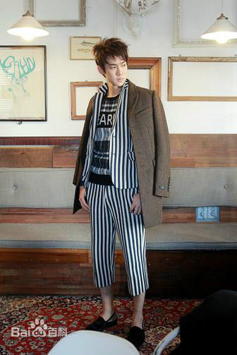 最优质柳演锡(/Yoo Yeon-seok)生活照