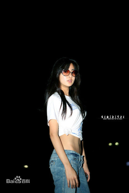 姜素拉(カン ソラ、Kang So-ra)小时候壁纸壁纸