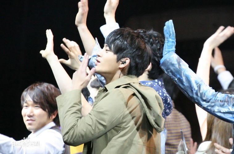 徐仁国(/Seo In Guk/ソ イングク)音乐剧生活照相册