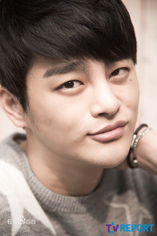 徐仁国(/Seo In Guk/ソ イングク)最新杂志画报图集