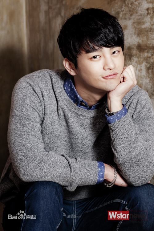 徐仁国(/Seo In Guk/ソ イングク)最新杂志画报图集