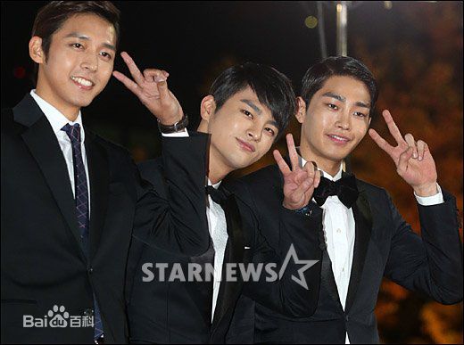 徐仁国(/Seo In Guk/ソ イングク)出席活动图壁纸壁纸