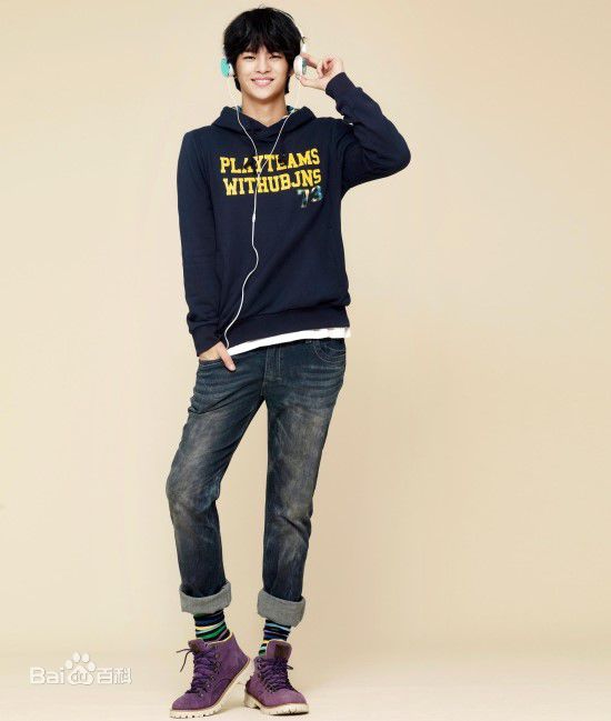 徐仁国(/Seo In Guk/ソ イングク)代言图生活照