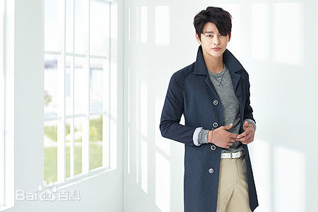 徐仁国(/Seo In Guk/ソ イングク)代言图生活照