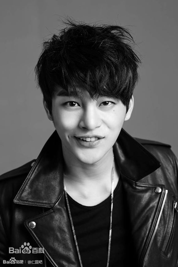 徐仁国(/Seo In Guk/ソ イングク)专辑造型图前后照片