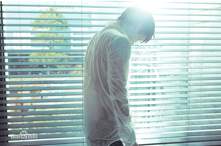 徐仁国(/Seo In Guk/ソ イングク)专辑造型图前后照片