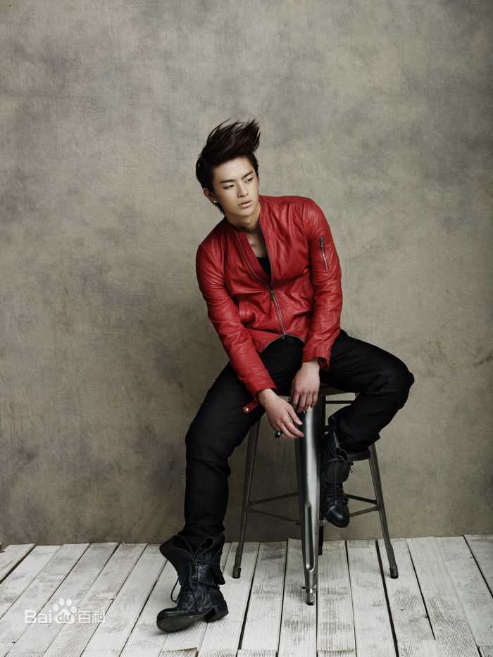 徐仁国(/Seo In Guk/ソ イングク)专辑造型图前后照片