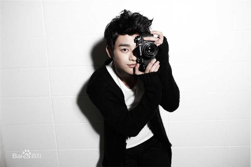 徐仁国(/Seo In Guk/ソ イングク)专辑造型图前后照片