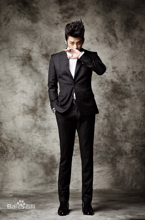 徐仁国(/Seo In Guk/ソ イングク)专辑造型图前后照片