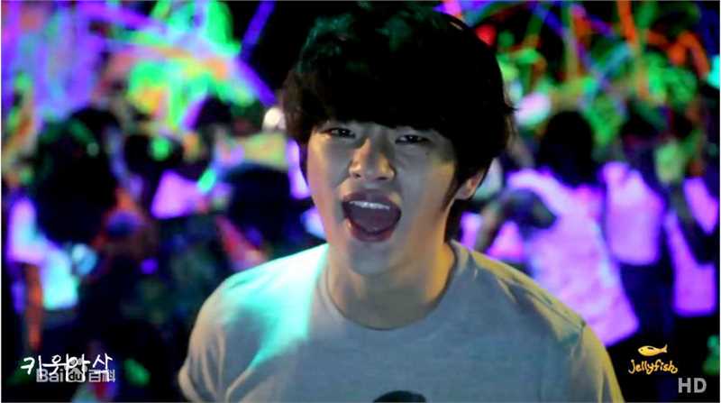 徐仁国(/Seo In Guk/ソ イングク)专辑造型图前后照片