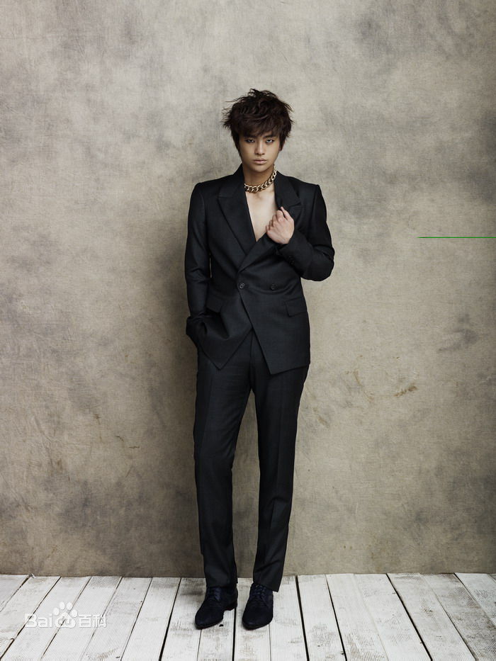 徐仁国(/Seo In Guk/ソ イングク)专辑造型图前后照片