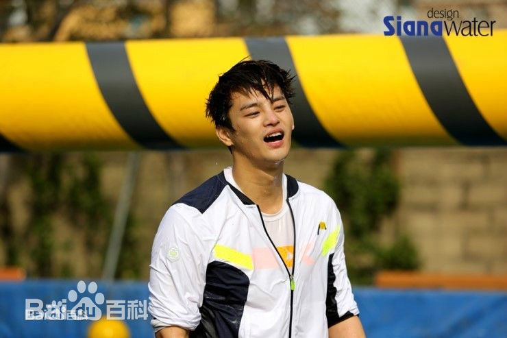 徐仁国(/Seo In Guk/ソ イングク)综艺节目前后照片