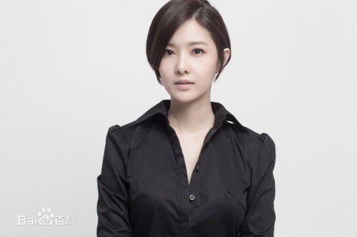 金釉利（正确汉字名）(/Kim Yuri)清潭洞爱丽丝 饰申印画壁纸壁纸