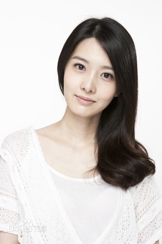 金釉利（正确汉字名）(/Kim Yuri)kim yuri生活照相册