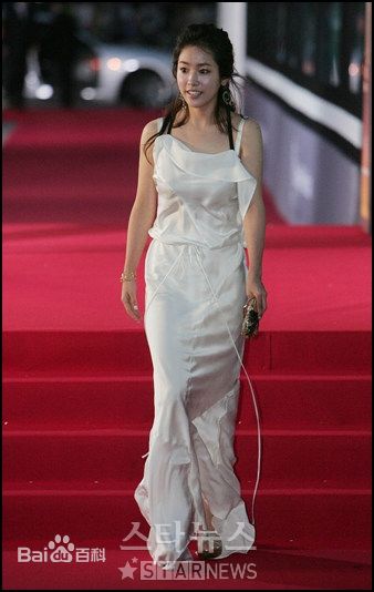 韩志旼（mín）(Han Ji Min)志旼走红毯性感图片壁纸