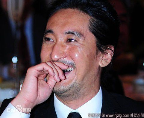 申贤俊(/Shin Hyeon Jun)个人生活照前后照片