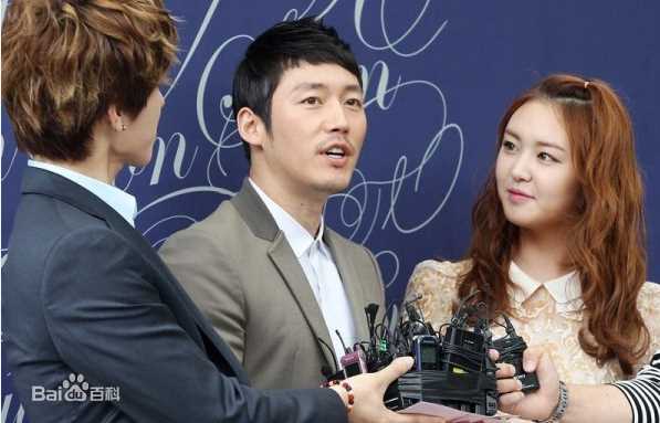 申贤俊(/Shin Hyeon Jun)结婚壁纸壁纸