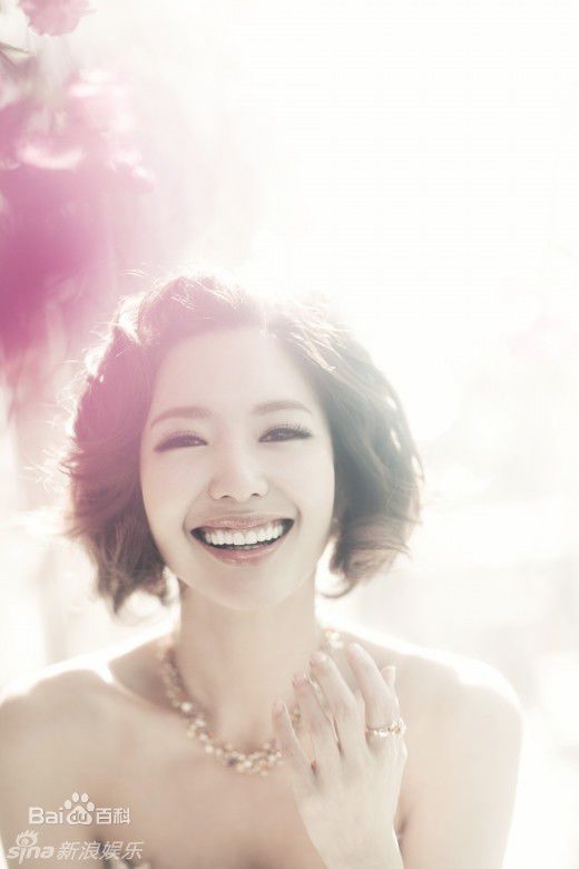 最新徐智英(/Seo Ji-Young)精彩图册