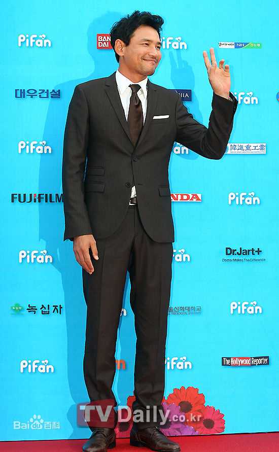 黄政民()精彩图册