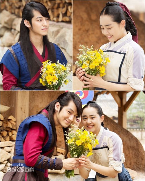 文瑾莹(Moon Geun Young)影视形象性感图片图集