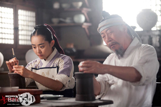 文瑾莹(Moon Geun Young)影视形象性感图片图集